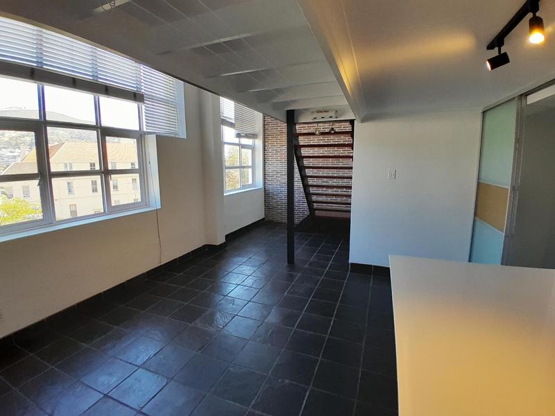 To Let 1 Bedroom Property for Rent in Gardens Western Cape